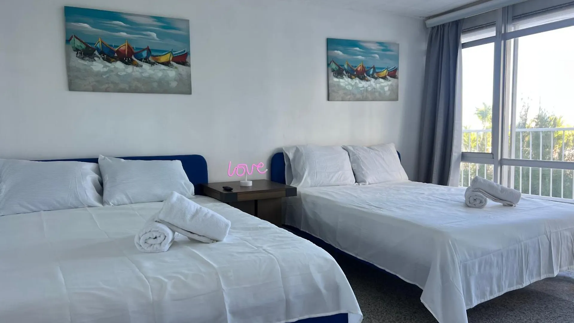 Downtown Beachfront Isla Verde Luxury Apartment San Juan